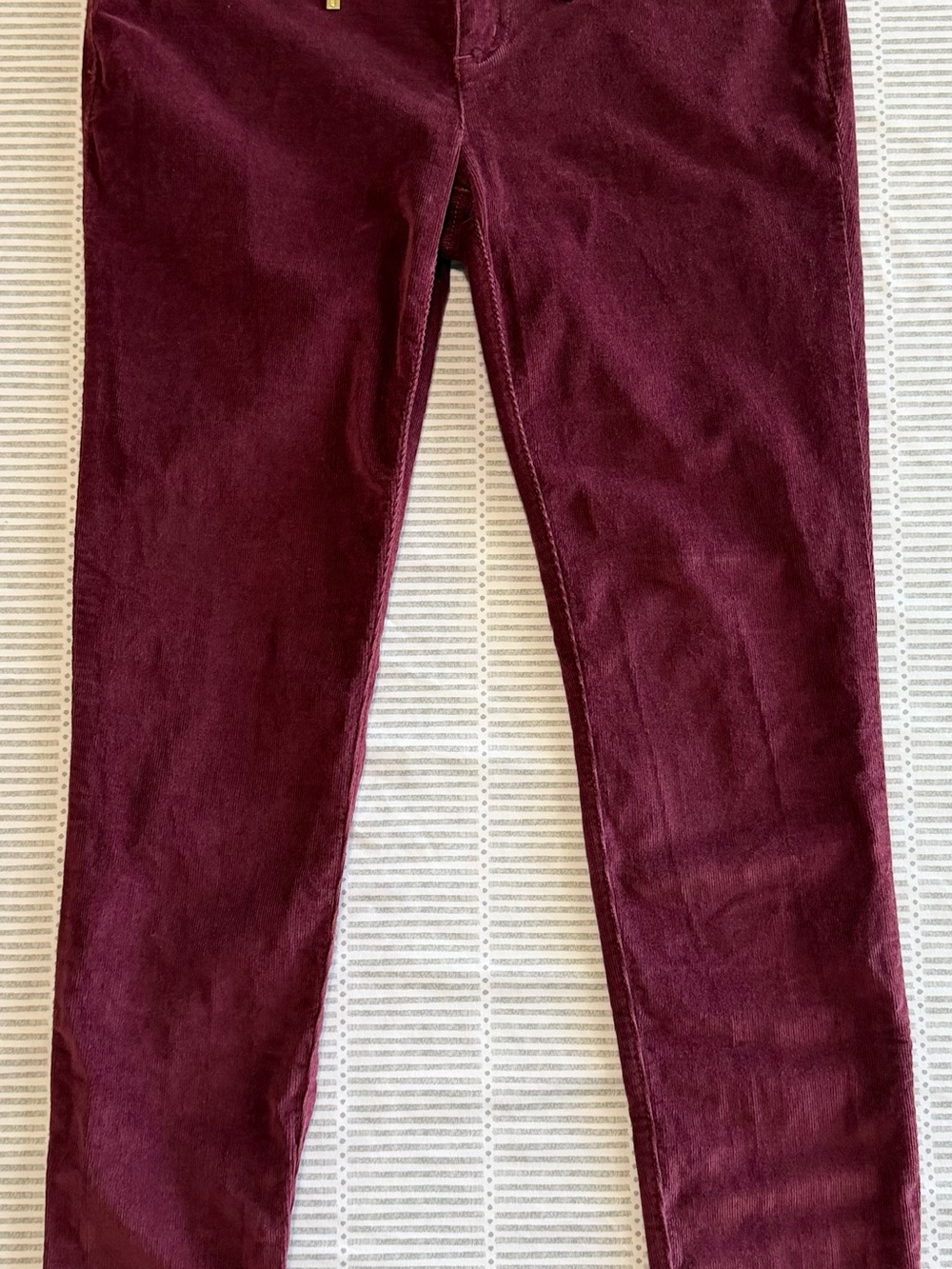 Michael Kors Burgundy Corduroy Pants woman’s size 4